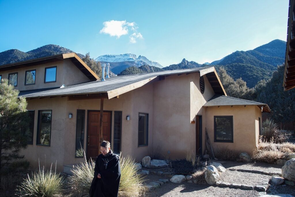 Crestone Retreats